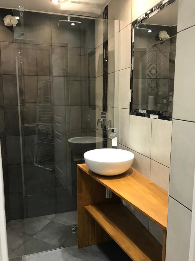 Adorable Souplex Batignolles Apartment Paris Ngoại thất bức ảnh